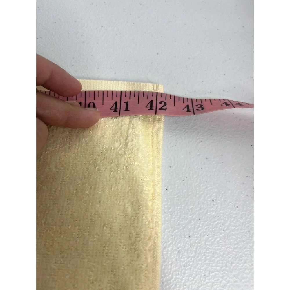 Vtg Dundee Bath Towel Set‎ Of 2 Yellow Lace Trim